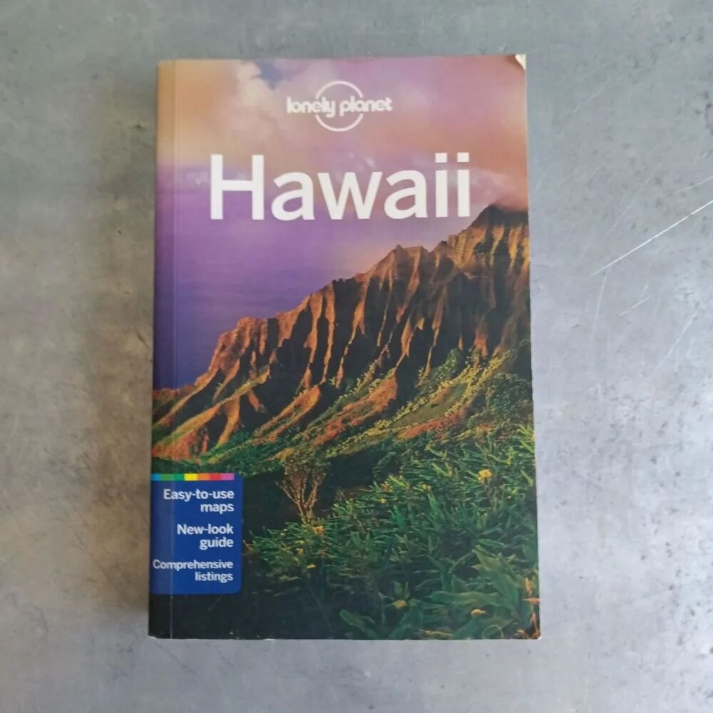 Hawaii By Sara Benson; Conner Gorry; Amy Balfour Travel Paperback Guide